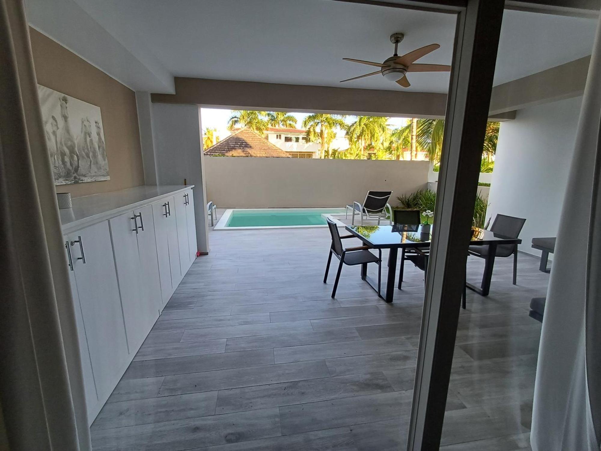 Tracadero Beach Club & Holidays Rentals Bayahibe Bilik gambar